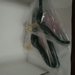 Set 18 Huggable Hangers, Joy Mangano, Black